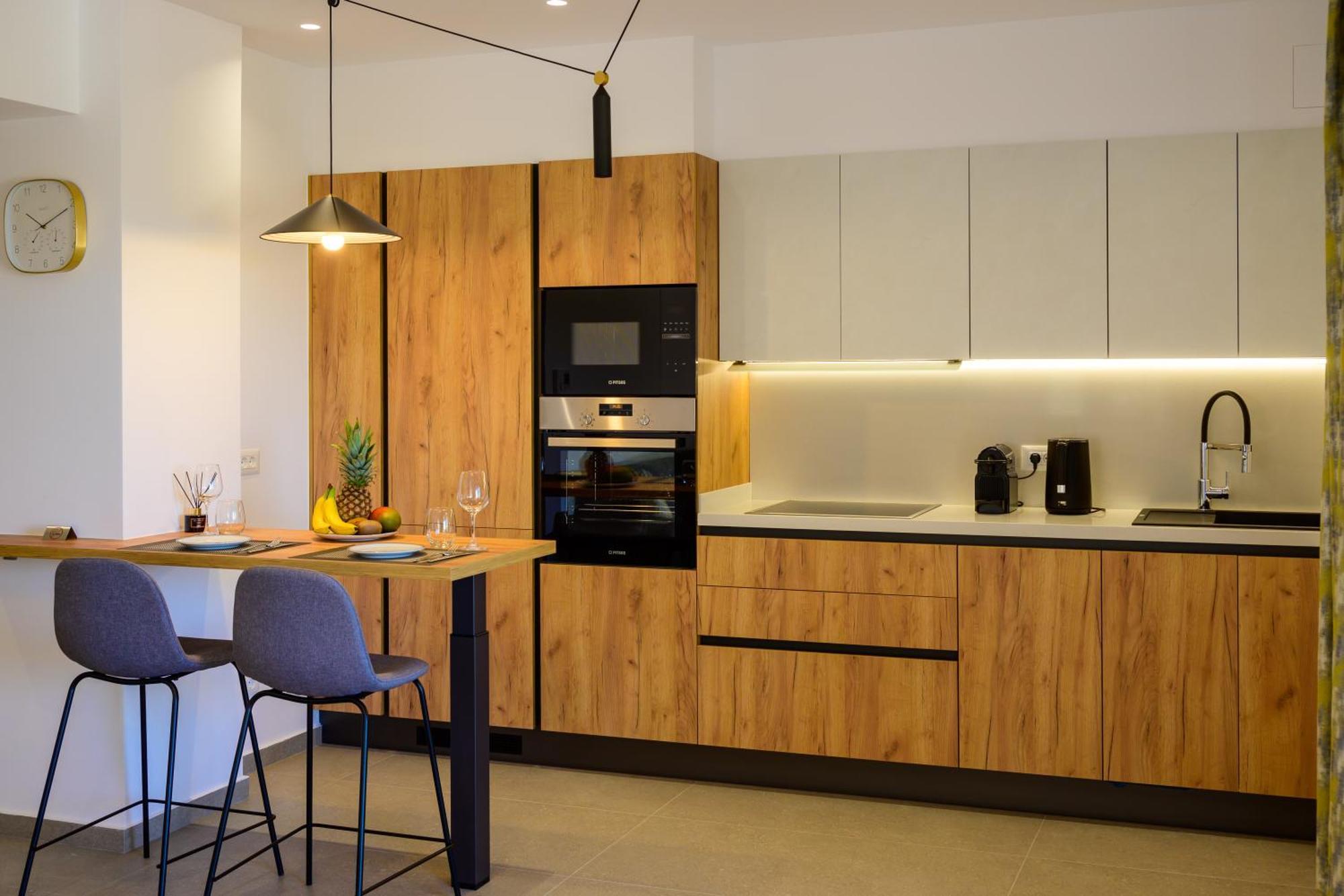 Apartment Antheon 1 *